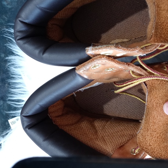 Timberland Tan Combat Boots - Picture 4 of 8